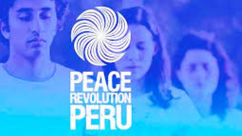 Beca de Peace Revolution
