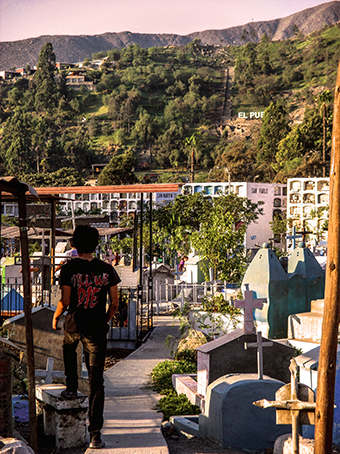 1-Bajo-el-pueblo.